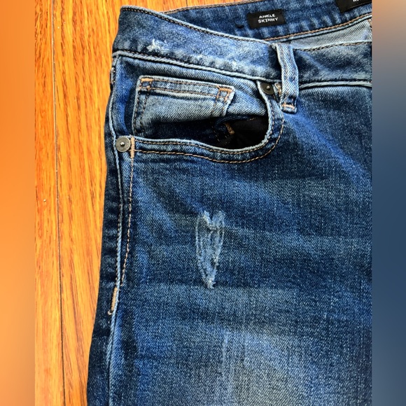 MISS ME JEANS * SKINNY ANKLE JEANS with EMBROIDERED FLOWERS  - SIZE 26 - Picture 4 of 12